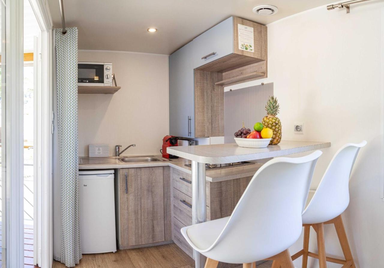 Camping Vila Village Sant Feliu de Buixalleu المظهر الخارجي الصورة