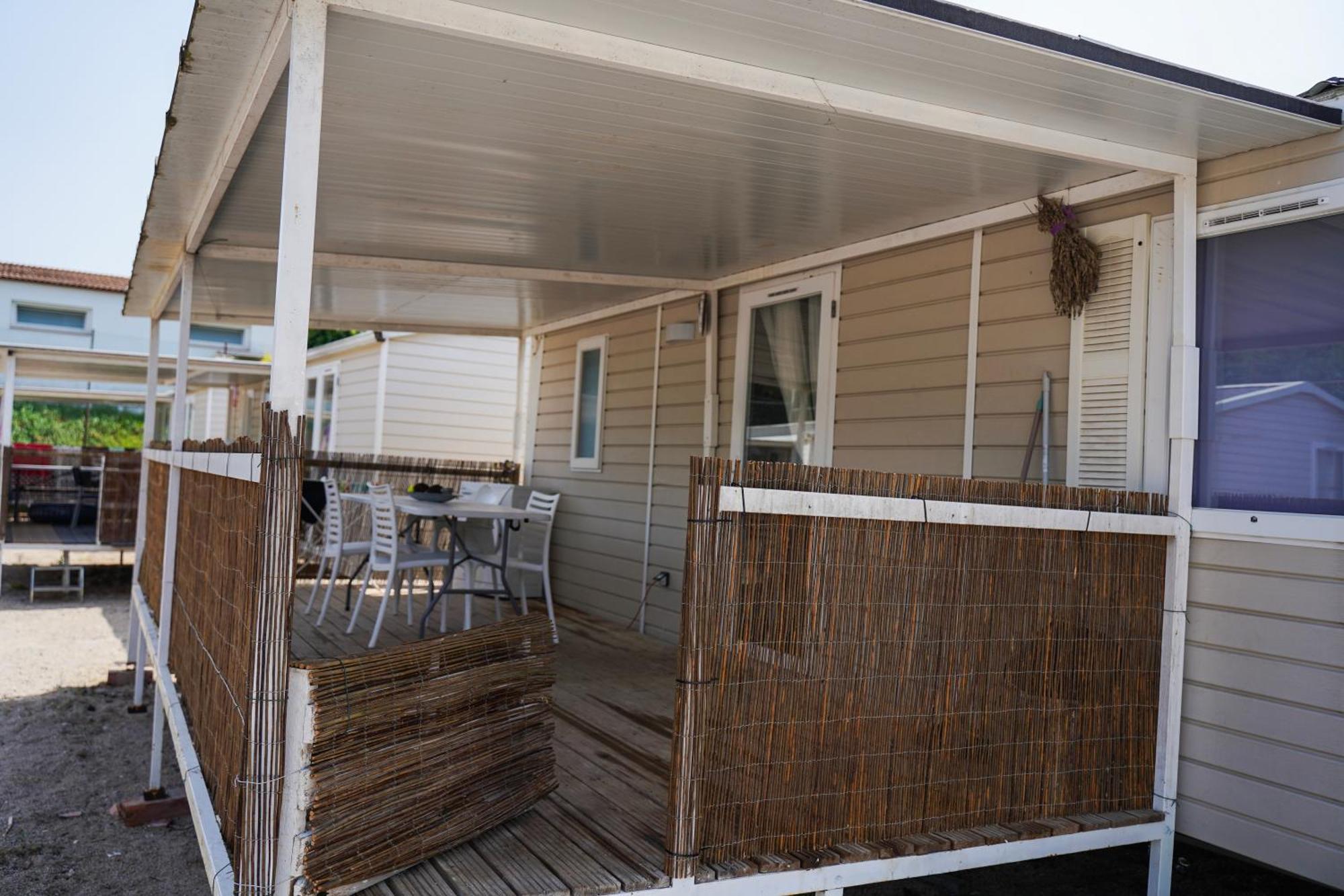 Camping Vila Village Sant Feliu de Buixalleu المظهر الخارجي الصورة